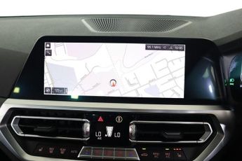 BMW 3 SERIES 2.0 330i M Sport Auto Euro 6 (s/s) 4dr