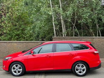 FORD FOCUS 1.6 Zetec Estate 5dr Petrol Powershift Euro 5 (125 ps)