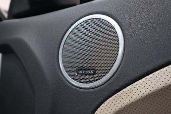 LAND ROVER RANGE ROVER EVOQUE 2.2 SD4 Dynamic LUX SUV 5dr Diesel Auto 4WD Euro 5 (190 ps)