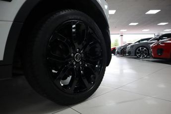 LAND ROVER RANGE ROVER EVOQUE 2.2 SD4 Dynamic LUX SUV 5dr Diesel Auto 4WD Euro 5 (190 ps)