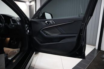 BMW 1 SERIES 1.5l 118i M Sport 5dr Step Auto