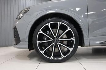 AUDI RS Q3 2.5 TFSI Sportback 5dr Petrol S Tronic quattro Euro 6 (s/s) (400