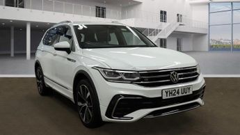 Volkswagen Tiguan 2.0 TDI R-Line SUV 5dr Diesel DSG 4Motion Euro 6 (s/s) (200 ps)