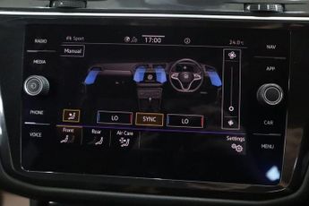 VOLKSWAGEN TIGUAN ALLSPACE 2.0 TDI R-Line SUV 5dr Diesel DSG 4Motion Euro 6 (s/s) (200 ps)