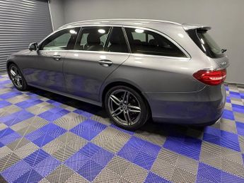 MERCEDES-BENZ E-CLASS 2.0 E220d AMG Line Estate 5dr Diesel G-Tronic+ Euro 6 (s/s) (194