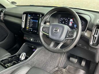 VOLVO XC40 2.0 XC40 Inscription Pro T4 Auto 5dr