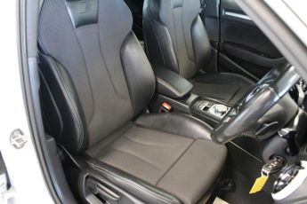 AUDI A3 2.0 TFSI S line Sportback 5dr Petrol S Tronic Euro 6 (s/s) (190