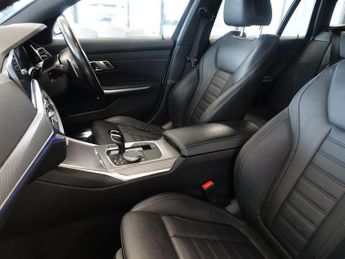 BMW 3 SERIES 2.0 320i M Sport Touring 5dr Petrol Auto Euro 6 (s/s) (184 ps)