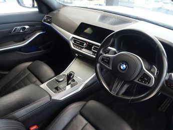 BMW 3 SERIES 2.0 320i M Sport Touring 5dr Petrol Auto Euro 6 (s/s) (184 ps)