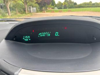 TOYOTA YARIS 1.4 D-4D T3 Hatchback 5dr Diesel Multimode (119 g/km, 88 bhp)