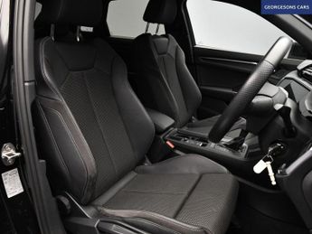 AUDI Q3 1.5 TFSI CoD 35 S line SUV 5dr Petrol S Tronic Euro 6 (s/s) (150
