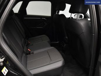 AUDI Q3 1.5 TFSI CoD 35 S line SUV 5dr Petrol S Tronic Euro 6 (s/s) (150