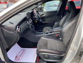 MERCEDES-BENZ A CLASS 2.1 A200d AMG Line (Premium) Hatchback 5dr Diesel 7G-DCT Euro 6 