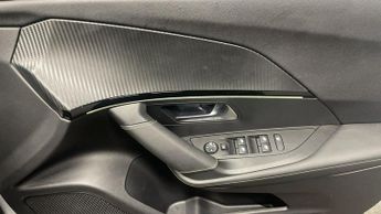 PEUGEOT E-2008 50kWh GT SUV 5dr Electric Auto (7kW Charger) (136 ps)