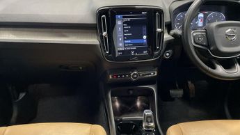 VOLVO XC40 2.0 T4 Inscription SUV 5dr Petrol Auto AWD Euro 6 (s/s) (190 ps)