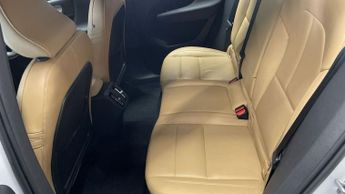 VOLVO XC40 2.0 T4 Inscription SUV 5dr Petrol Auto AWD Euro 6 (s/s) (190 ps)