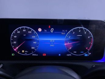 MERCEDES-BENZ CLA 1.3 CLA180h MHEV AMG Line (Executive) Coupe 4dr Petrol Hybrid 7G