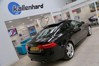 JAGUAR XE 3.0 V6 S Saloon 4dr Petrol Auto Euro 6 (s/s) (380 ps)