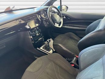 DS AUTOMOBILES DS 3 1.2 PureTech Elegance Hatchback 3dr Petrol Manual Euro 6 (s/s) (
