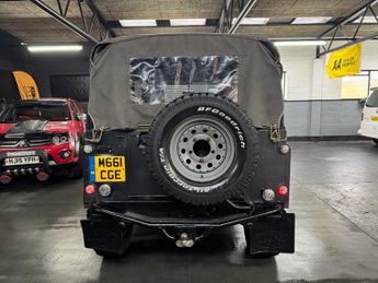LAND ROVER DEFENDER 90 300 Tdi Pick Up Soft Top Conversion 