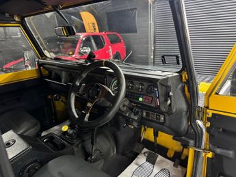 LAND ROVER DEFENDER 90 300 Tdi Pick Up Soft Top Conversion 
