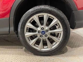 FORD KUGA 2.0 TDCi EcoBlue Titanium Edition SUV 5dr Diesel Powershift Euro