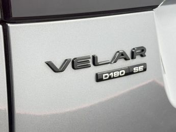 LAND ROVER RANGE ROVER VELAR 2.0 D180 R-Dynamic SE SUV 5dr Diesel Auto 4WD Euro 6 (s/s) (180 