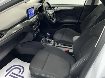FORD FOCUS 1.0T EcoBoost Titanium Hatchback 5dr Petrol Manual Euro 6 (s/s) 