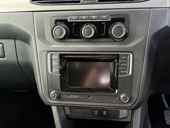 VOLKSWAGEN CADDY MAXI LIFE C20 DIESE 2.0 C20 LIFE TDI 5d 101 BHP