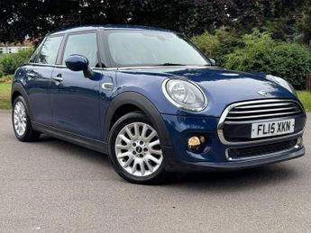 MINI Hatch 1.5 Cooper Hatchback 5dr Petrol Auto Euro 6 (s/s) (136 ps)