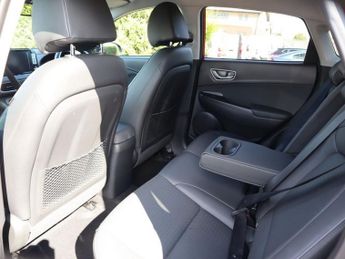 HYUNDAI KONA 64kWh Premium SE SUV 5dr Electric Auto (204 ps)