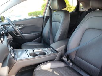 HYUNDAI KONA 64kWh Premium SE SUV 5dr Electric Auto (204 ps)