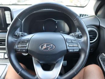 HYUNDAI KONA 64kWh Premium SE SUV 5dr Electric Auto (204 ps)