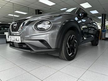 NISSAN JUKE 1.0 DIG-T N-Connecta SUV 5dr Petrol DCT Auto Euro 6 (s/s) (114 p