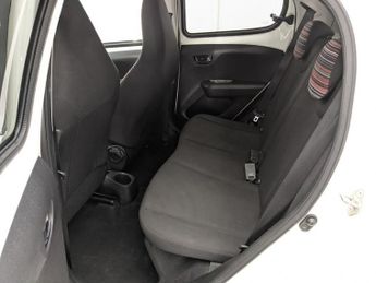CITROEN C1 1.0 VTi Shine Hatchback 5dr Petrol Manual Euro 6 (s/s) (72 ps)
