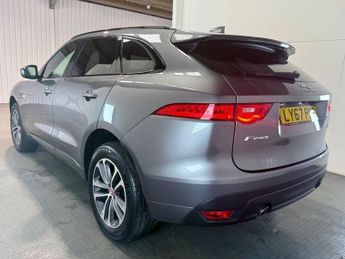 JAGUAR F-PACE 2.0 P250i R-Sport SUV 5dr Petrol Auto AWD Euro 6 (s/s) (250 ps)
