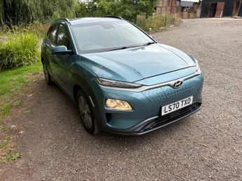 HYUNDAI KONA 64kWh PREMIUM SUV 5 DOOR ELECTRIC AUTO  (7KW Charger) 
