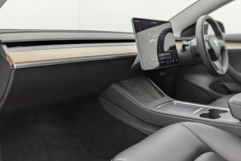 TESLA Model 3 (Dual Motor) Long Range Saloon 4dr Electric Auto 4WDE (346 ps)