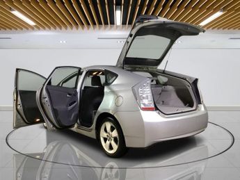 TOYOTA PRIUS 1.8 VVT-h T Spirit Hatchback 5dr Petrol Hybrid CVT Euro 5 (s/s) 
