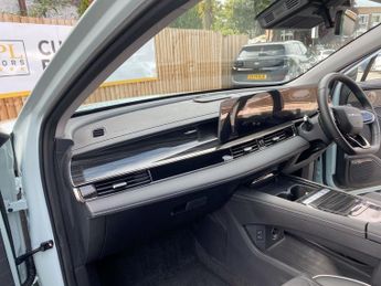 Omoda OMODA E5 61.05kWh Comfort SUV 5dr Electric Auto (204 ps)