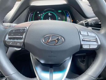 HYUNDAI IONIQ 1.6 h-GDi 8.9kWh Premium SE Hatchback 5dr Petrol Plug-in Hybrid 