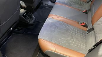 VOLKSWAGEN ID.4 Pro Performance 77kWh 1ST Edition SUV 5dr Electric Auto (204 ps)