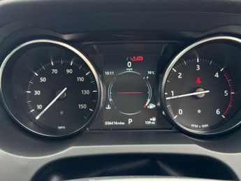 LAND ROVER RANGE ROVER EVOQUE 2.0 TD4 SE Tech SUV 5dr Diesel Auto 4WD Euro 6 (s/s) (180 ps)