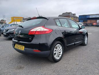 RENAULT MEGANE 1.5 dCi Dynamique TomTom Hatchback 5dr Diesel Manual Euro 5 (s/s