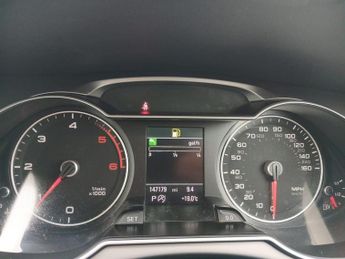 AUDI A4 AVANT 2.0 TDI SE Estate 5dr Diesel Multitronic Euro 5 (s/s) (177 ps)