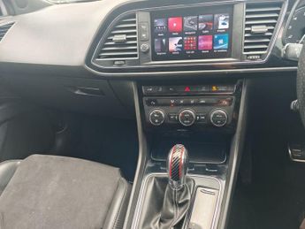 SEAT LEON 2.0 TSI Cupra 300 ST 5dr Petrol DSG 4Drive Euro 6 (s/s) (300 ps)