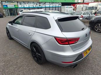 SEAT LEON 2.0 TSI Cupra 300 ST 5dr Petrol DSG 4Drive Euro 6 (s/s) (300 ps)