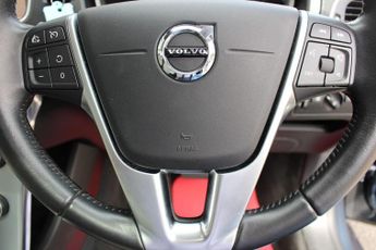 VOLVO V40 1.5 T3 Inscription Hatchback 5dr Petrol Auto Euro 6 (s/s) (152 p