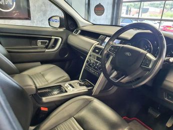 LAND ROVER DISCOVERY SPORT 2.0 TD4 HSE Luxury SUV 5dr Diesel Auto 4WD Euro 6 (s/s) (180 ps)