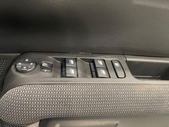 CITROEN C3 AIRCROSS 1.2 PureTech GPF Flair SUV 5dr Petrol EAT6 Euro 6 (s/s) (110 ps)